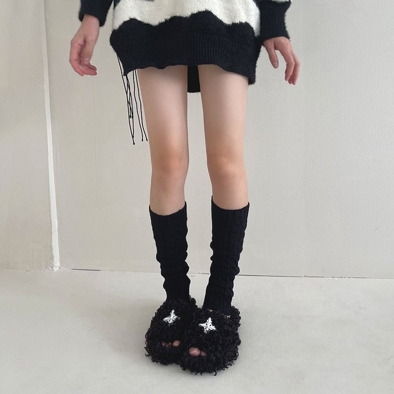 Lyra Cable Knit Legwarmer