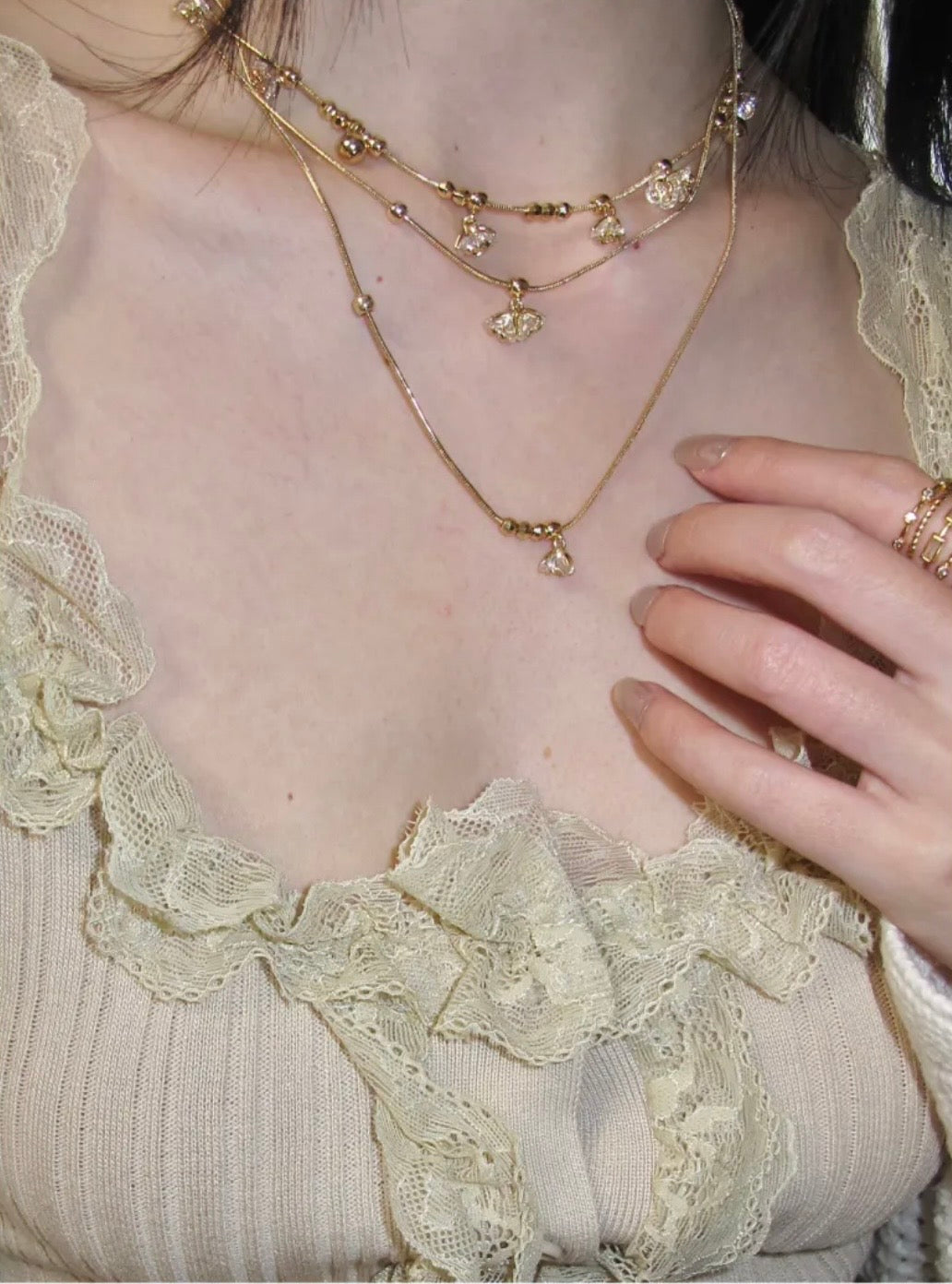 Lilium Dewdrop Necklace