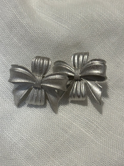 Colette Matte Bow Earrings