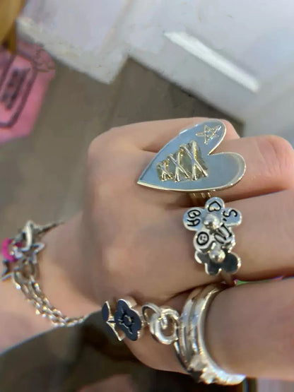 Molly Doodle Flower Ring