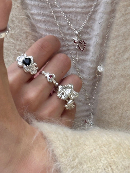 Bonnie Bow Whirl Ring