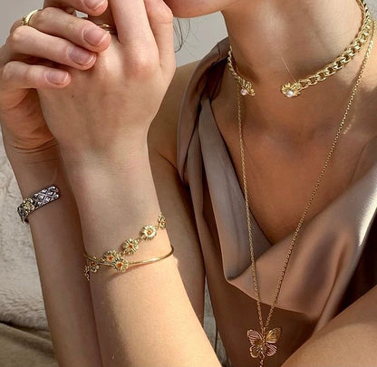 Aurelia Gerbera Bloom Bracelet