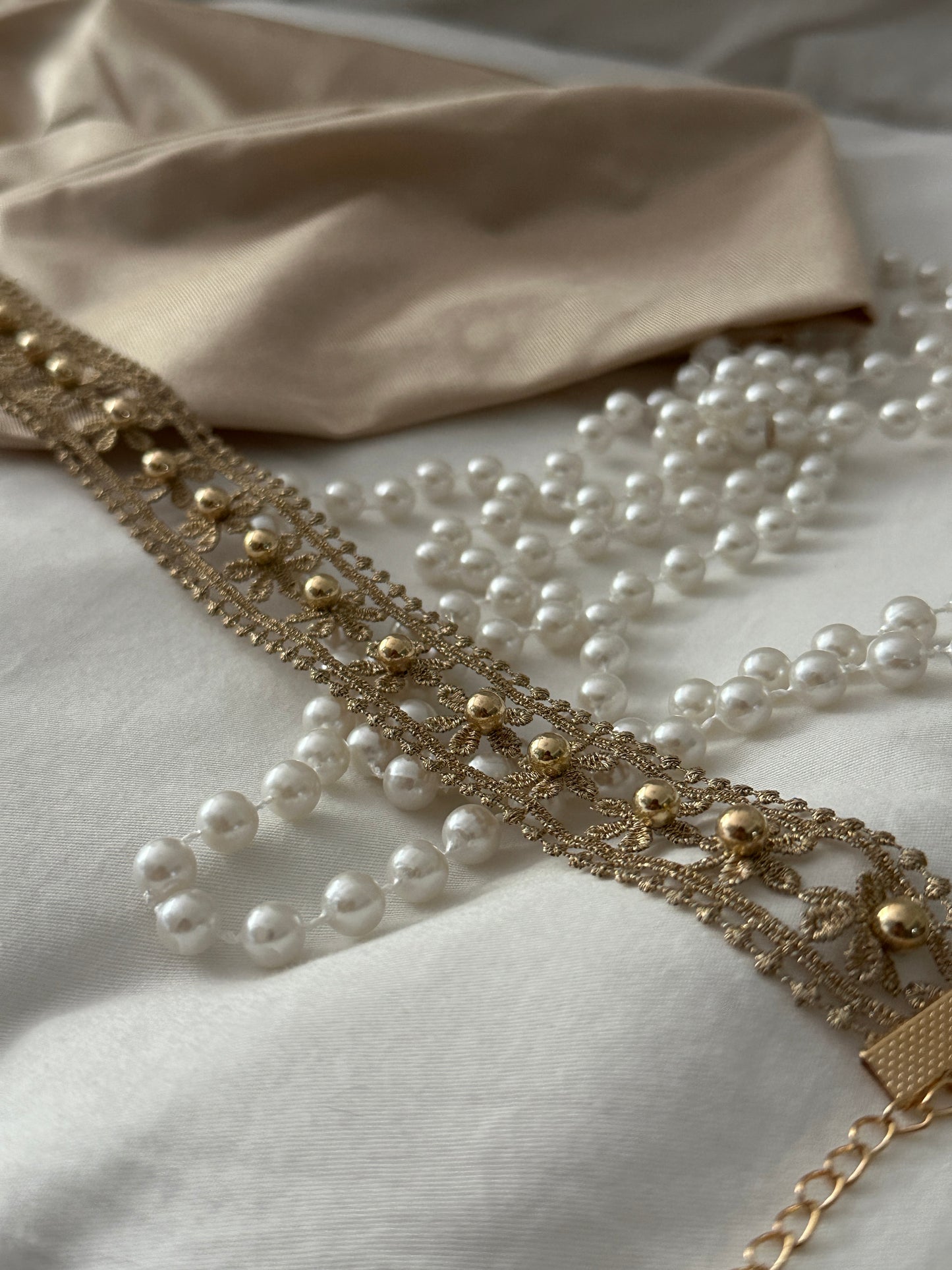 Daphne Golden Lace Petal Choker