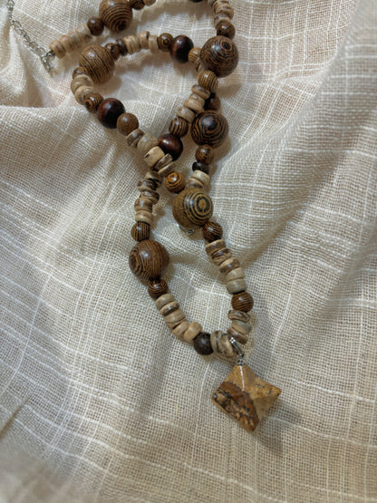 Hazel Wooden Necklace