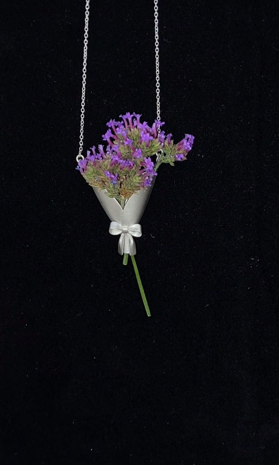 Flora Everfresh Bouquet Necklace