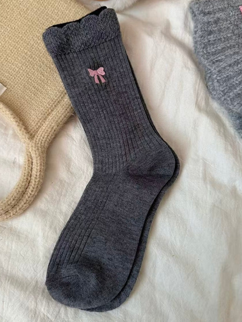 Heidi Bow Knit Sock Set