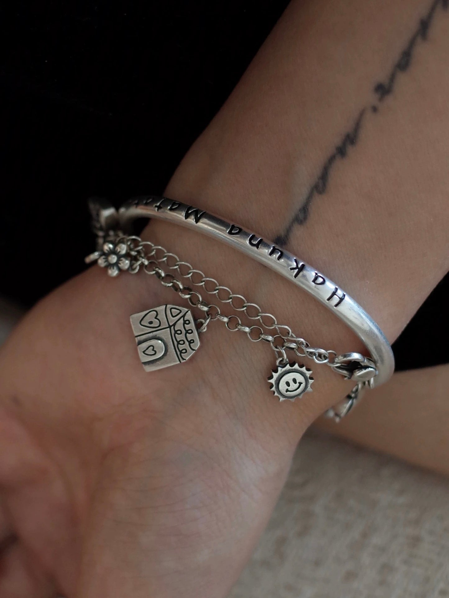 Hakuna Knot Bangle