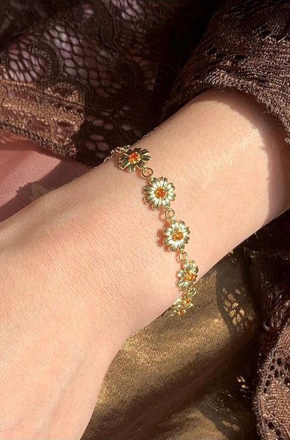 Aurelia Gerbera Bloom Bracelet
