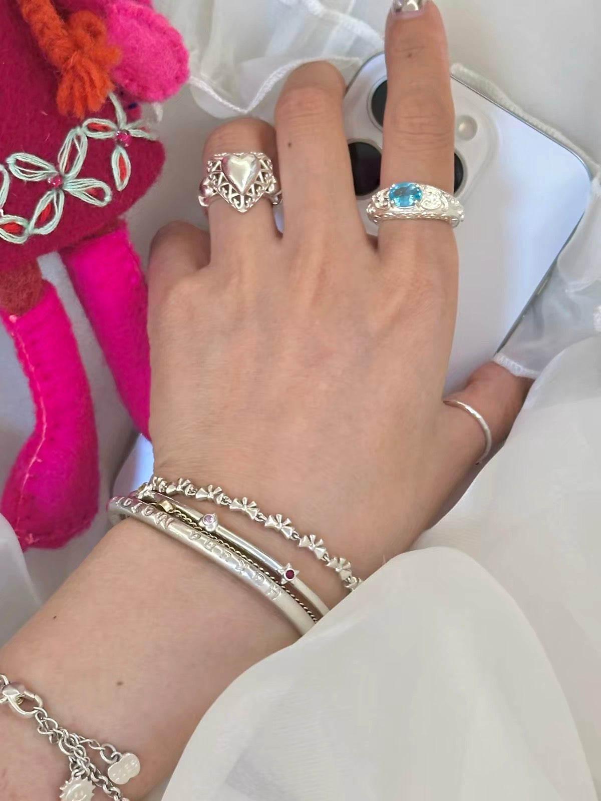 Colette Mini Bow Bracelet