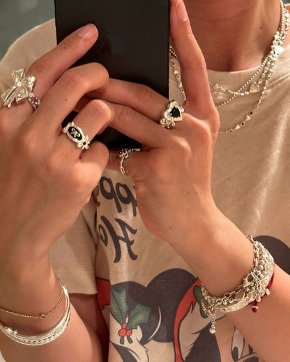 Dolly Bow Gleam Ring