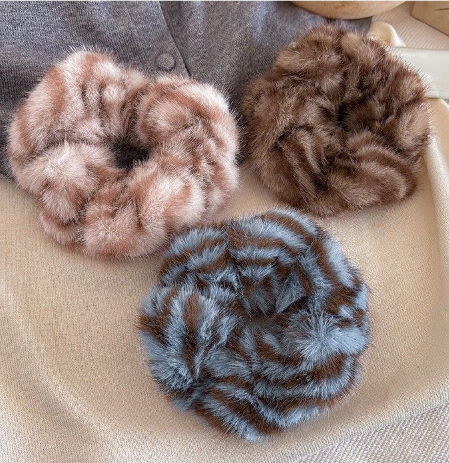 Kaia Plush Fur Scrunchie