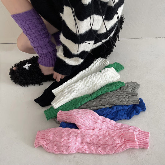 Lyra Cable Knit Legwarmer